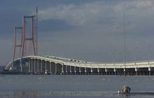 Rayap Besi Berulah di Jembatan Suramadu, Rambu Sampai Hidran Damkar Digerogoti