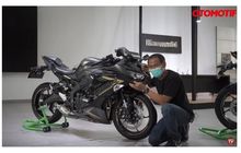 Kawasaki Ninja ZX-25R Raih Gelar Motorcycle of The Year GridOto Award 2021, Ini Update Harga Terbarunya di Jakarta