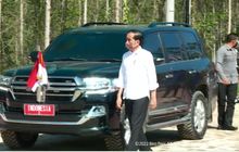 Presiden Jokowi Tinjau Titik Nol IKN Nusantara, Toyota Land Cruiser VX200 Ini Jadi Sorotan, Tampang Mewah Tapi Pekerja Keras