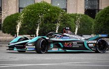 Mitch Evans Asapi Vandoorne dan Frijns, Bawa Jaguar Raih Kemenangan di Race 1 Formula E Roma 2022