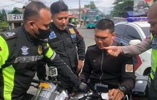 Polisi Gadungan Mondar-mandir di Puncak, Ngegas Yamaha NMAX Menyerupai Motor Patwal, Ini Sosok Aslinya