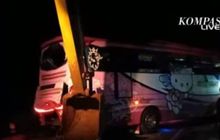 4 Nyawa Tercabut, Ini Detik-detik Bus Hello Kitty Maut Hajar Motor Sampai Rumah di Ciamis