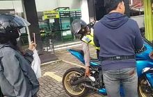 Viral Video Polisi Tilang Pengendara Motor saat Masih di Dealer, Ini Fakta Asli dari Wadirlantas Polda Lampung