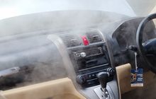 Gak Usah Panik Tetiba Kabin Mobil Bau Sangit Saat Jalan, Bengkel AC Tunjukin Tersangkanya