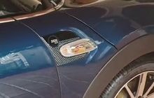MINI Cooper Ini Kena Cipratan Cat Proyek Pengecatan di Jalan Tol Japek, Kerugian Capai Segini