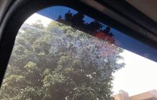 Jangan Sepelekan, Ini Cara Tepat Membersihkan Kaca Mobil Supaya Bening