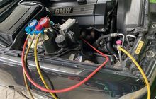 Pantas Saja Nggak Dingin, Ternyata AC Mobil Wajib Diservis Tiap Bulan Segini