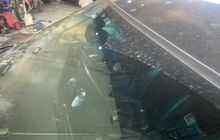 Cara Tepat Bersihkan Kaca Mobil Tanpa Goresan