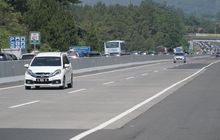 Beton atau Aspal, Jalan Mana yang Lebih Licin Saat Hujan? Cek Faktanya