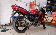 Coba Uji Emisi Motor 2-tak Pakai Knalpot Racing, Benar Bisa Lolos?