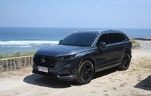 Duel Hybrid Honda CR-V RS e:HEV Vs Chery Tiggo 8 CSH, Siapa Yang Irit?