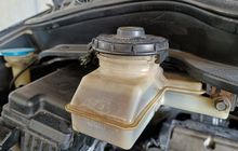 Ternyata Dampak Malas Cek Kondisi Minyak Rem Mobil Bekas Bahaya Banget