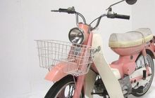 Bebek Retro Yamaha Ini Dibikin Buat Lady Bikers, Enggak Kalah Imut dari Super Cub