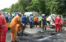 Mobil Terbakar di Tol Japek KM 58, Kakorlantas : Semua Korban Terbakar dari Gran Max