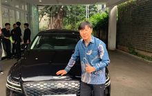 Mewah, Ini Bedanya Genesis G80 EV LWB Milik Shin Tae-Yong Ketimbang Tipe Standar