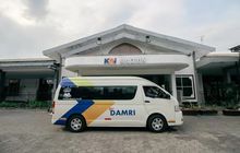 Wisatawan Harus Tahu, DAMRI Buka Trayek Baru dari Stasiun Madiun ke Pantai Klayar