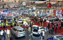 Puas-puasin Sampai Kaki Pegal, GIIAS 2025 Diramaikan 120 Merek Otomotif