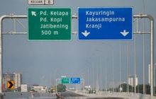Hijau dan Biru, Ini Arti Dua Warna Rambu Penunjuk Arah di Jalan Tol