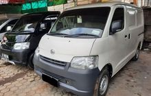 Bahan Campervan Buat Liburan, Semurah Ini Harga Daihatsu Gran Max Blind Van Bekas