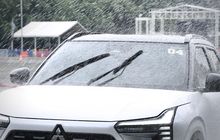 Perhatikan Hal Ini Jika Mengemudi Saat Hujan Deras dan Angin Agar Aman