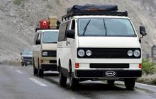 Toyota HiAce Bergaya Klasik ala VW Transporter T3, Bisa Jadi Campervan Kalcer