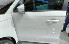 Waduh, Efek Karet Pelipit Kaca Mobil Rusak Enggak Langsung Diganti
