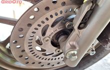 Dipaksa Bikin Slek, Lebih Baik Pakai Trik Ini Buat Buka Baut Cakram Motor Bekas Yang Keras