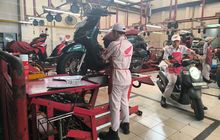 Mohon Maaf, Harga Oli dan Suku Cadang Motor Honda Terpaksa Dimahalkan 10 Persen