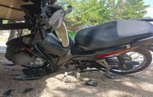 Innalillahi, Mas Jumari Meregang Nyawa di Sisi Honda Revo Fit Yang Tertancap di Kolong Truk