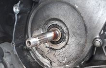 Ini Penyebab Oli Mesin Motor Matic Rembes ke CVT Pasca Mudik Lebaran