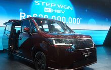 Minat Kredit Honda Step WGN e:HEV? Simulasi Cicilannya Seperti Ini