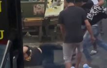 Calo Tiket Bus Digebukin Penumpang Secara Brutal, Dibikin Jengkel Perkara Rp 25 Ribu