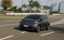 Di Balik Tampangnya Yang Imut, Wuling Cloud EV Bisa Lari Sekencang Ini