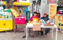 Bensin Kosong, Karyawan SPBU Shell Jualan Makanan dan Minuman