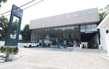 Serius Bangun Ekosistem Mobil Listrik, Aletra Buka Dealer Baru di Jakarta Selatan