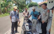 Real Jagoan, Pak Hasiko Menang Duel Lawan Dua Maling Honda BeAT Bersenjata Celurit