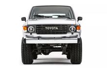 Bikin Ngiler Pencinta Land Cruiser, FJ60 Ini Cangkok Mesin Twin Turbo dan Operasi Kaki-kaki