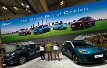 GAC Indonesia Paparkan Kenyamanan Mobil Listrik Adalah Seni Agung di GJAW 2025