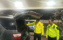 Polisi Syok Cek Toyota Fortuner di Tol Jagorawi, Sopir Teler dan Ada Siluman Bersemayam di Kabin
