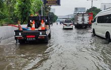 Akses Tol Sedyatmo Terbatas Akibat Banjir, Pengendara Disarankan Lewat Jalur Alternatif