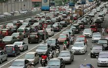 Tetangga Indonesia Bikin Iri, Pemilik Mobil Tua Diberi Rp 8,5 Juta Jika Ingin Ganti Baru