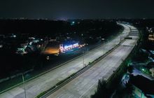 Ladies Tahu Gak? Ternyata Lampu Jalan Tol Terlalu Terang Justru Berbahaya