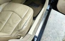 Kulit Jok Mobil Mudah Kering dan Retak? Begini Cara Merawatnya