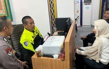 Ajakan Teman Lama Mudik Bareng Naik Mobil Berbuah Petaka, Wanita Ini Histeris di Minimarket