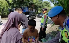 30 Menit Tegang di Rest Area KM 429 Tol Semarang-Solo, Ortu dan Anak Akhirnya Pelukan Erat