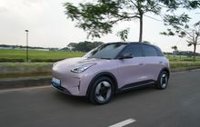 Seandainya Ada Pengurangan 50%, Ini Simulasi PKB Geely EX 2 di Jakarta