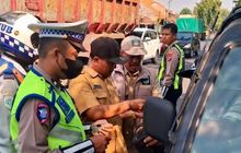 Tak Cuma Tilang! Operasi Gabungan di Pasuruan Tawarkan Bayar Pajak Instan