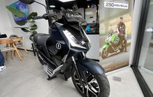 Harga Plastik dan Baterai Naik, Bos ALVA Buka Suara Soal Harga Motor Listrik