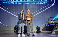 KMI Bangga Kawasaki KLE500 Jadi Bike Of The Year OTOMOTIF Award 2026