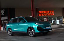 Bukan Kembaran J5, Kita Spill Sedikit Tiga Keunikan Lepas E4 EV